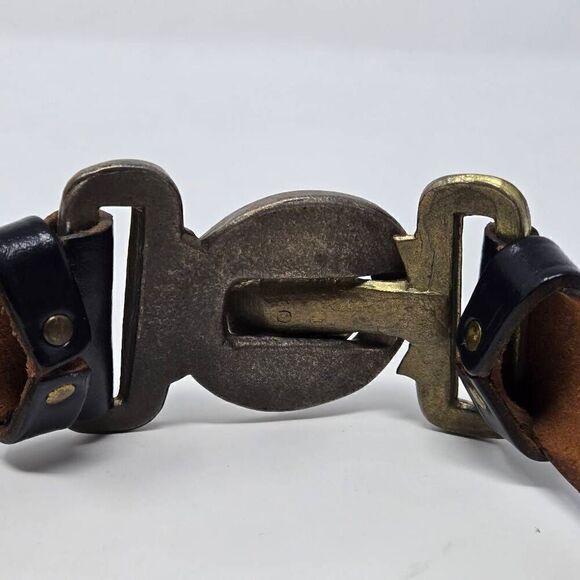 VINTAGE ROGER VAN S BRITISH MILITARY DIEU ET MON DROIT WOMENS BELT 1.6" WIDE 24" - Picture 7 of 7